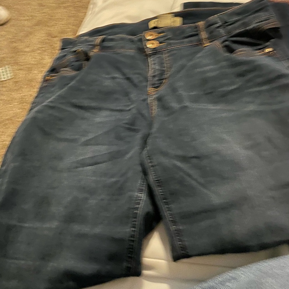 Democracy jeans